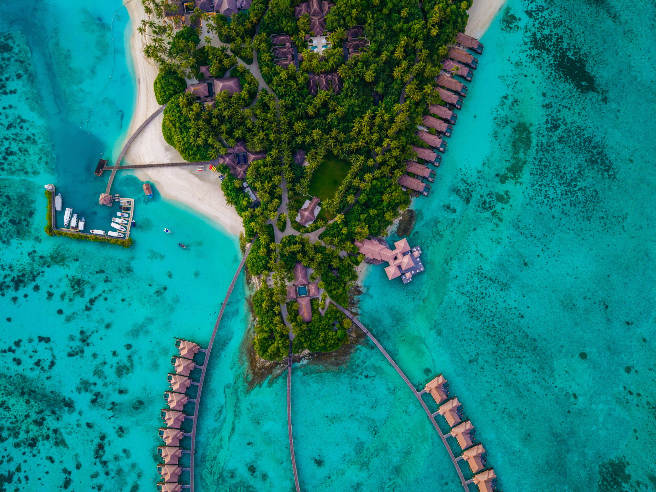 Maldives: A Tropical Paradise Beyond Imagination